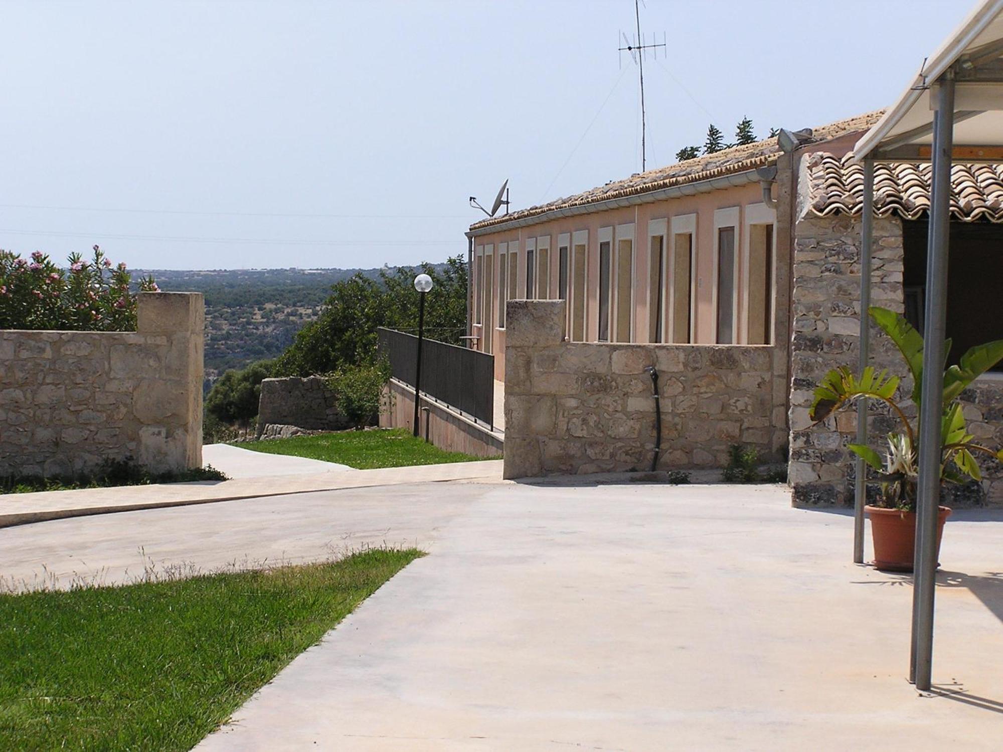 Hotel Principe Di Belmonte 4*